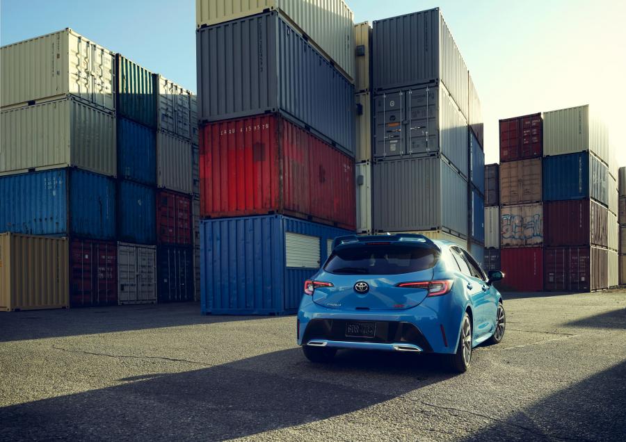  Toyota Corolla XSE Hatchback 2018 года  (NA) (фото 33 из 88)